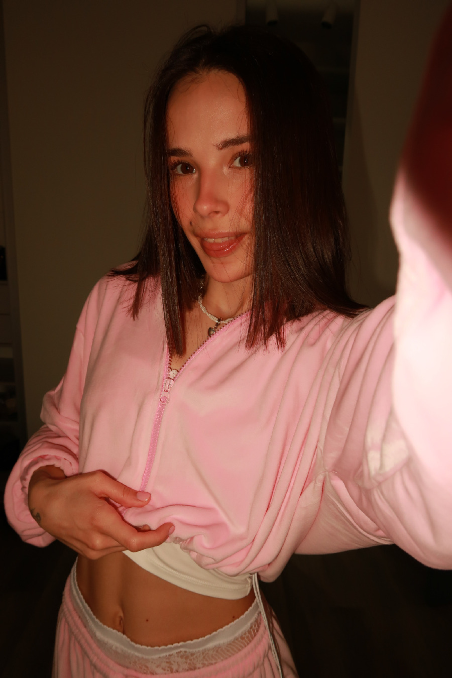 Tina brings the glow — live moments in Sappopan